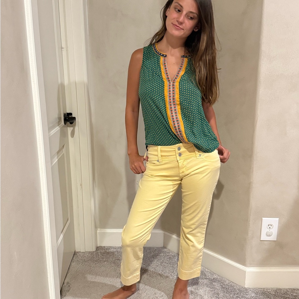 Pure Pale Color Yellow Capri Crop Pant Size 27